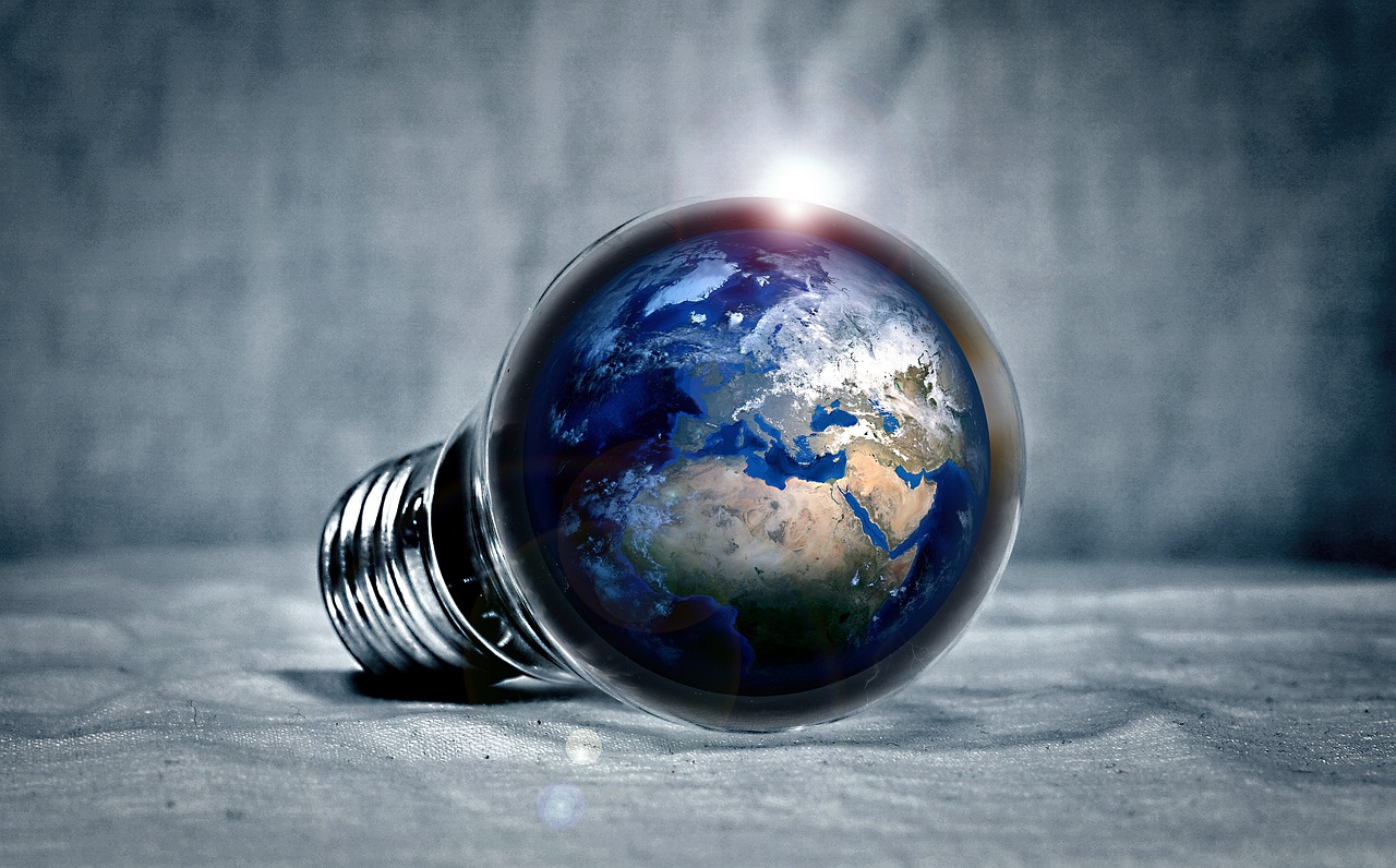 earth, planet, continents, light, pear, lightbulb, flashes, energy, energy transition, energy generation, bulbs, experiment, innovation, environmentally friendly, electricity, environment, electric light, energy saving, earth, innovation, innovation, innovation, innovation, innovation, energy saving